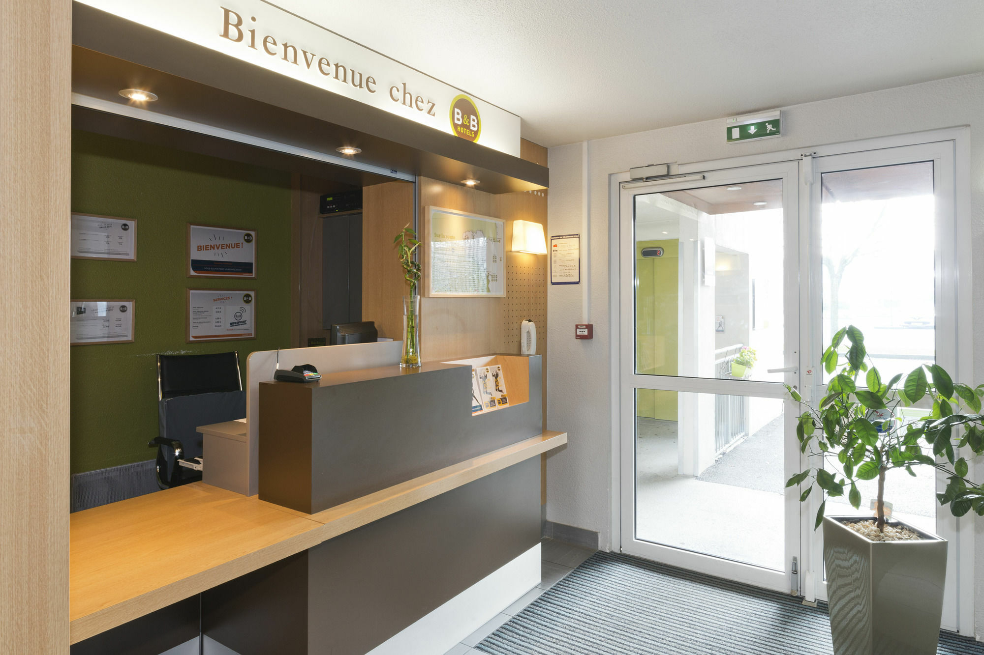B&B Hotel Saint-Malo Centre Bagian luar foto